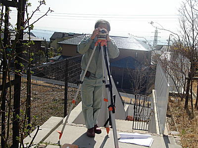 レベル測量器を利用した調査